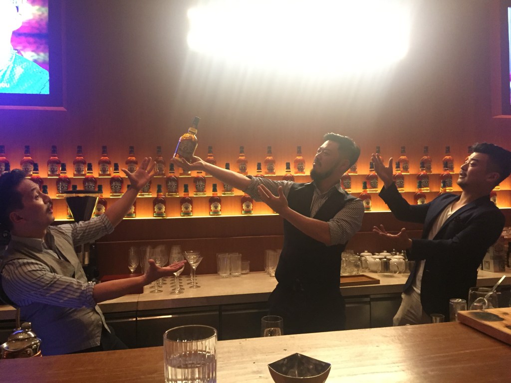 A Night with the Masters | Drinks at Andaz Hotel’s Chivas Masters&nbsp;Pop-Up